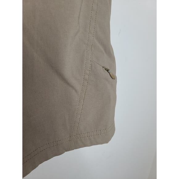 Athleta tan khaki athletic hiking shorts - 10 - Picture 4 of 8
